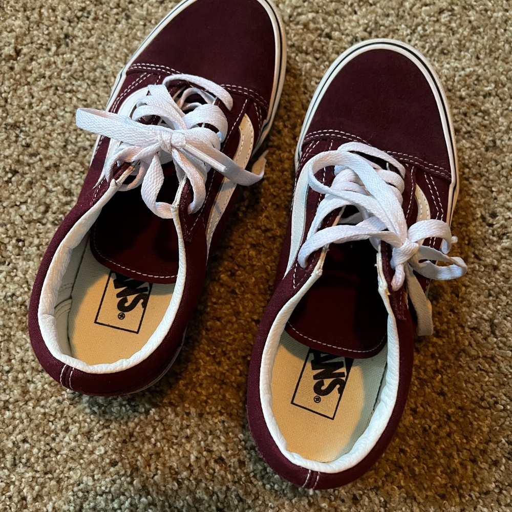 Vans - Picture 4 of 10